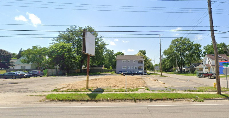 Bobs Drive-In - Gone 2025 (newer photo)